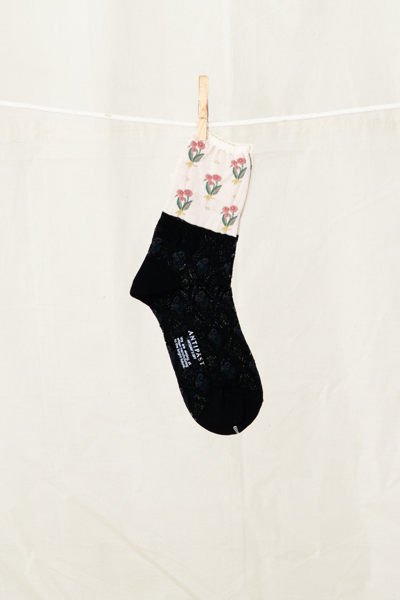 Antipast Women's Lilies of the Valley Socks