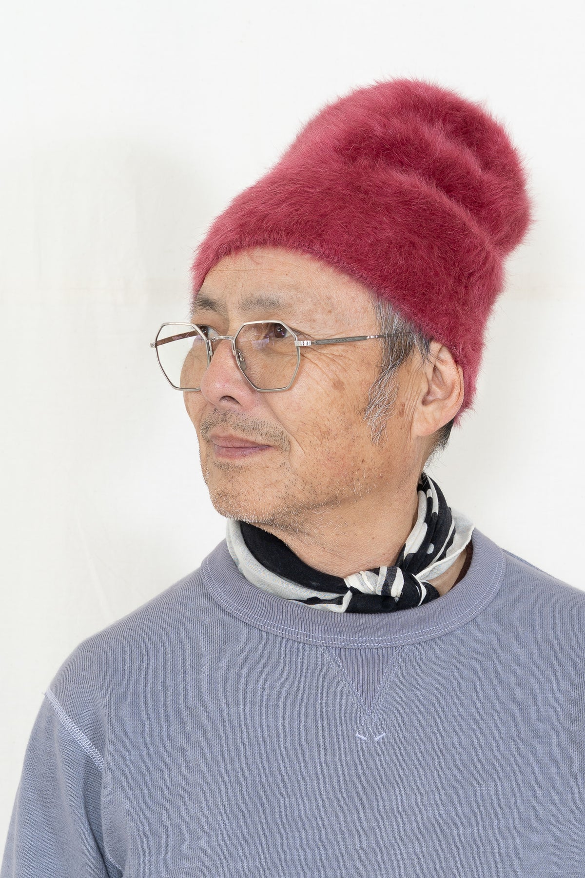 Reinhard Plank Cuffia Angora in Cherry