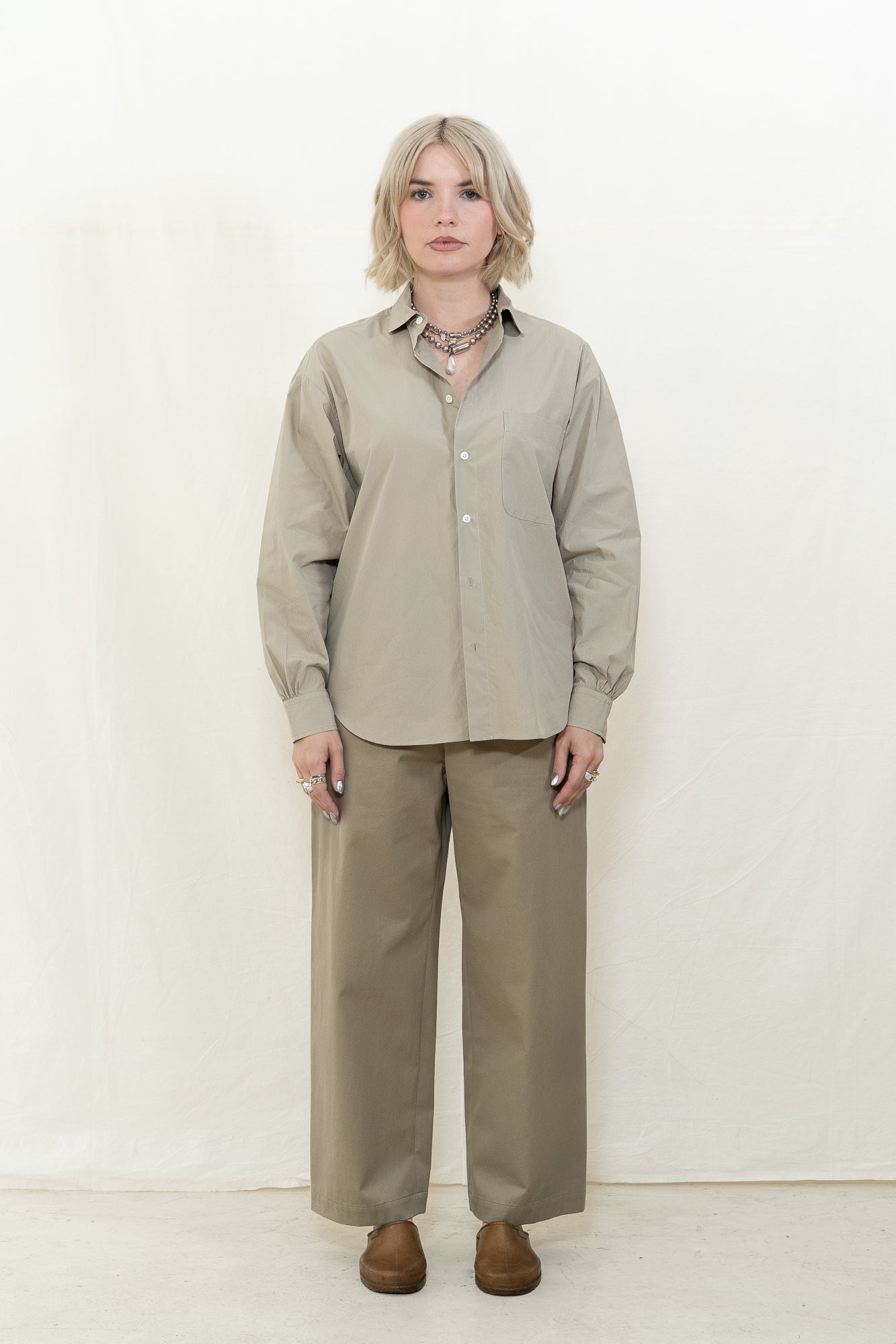 NICHOLSON & NICHOLSON Kay Top in Beige