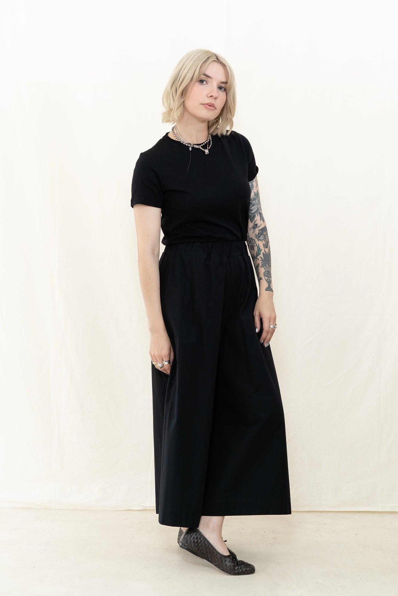 Beaumont Organic Mazu Poplin Pant in Black