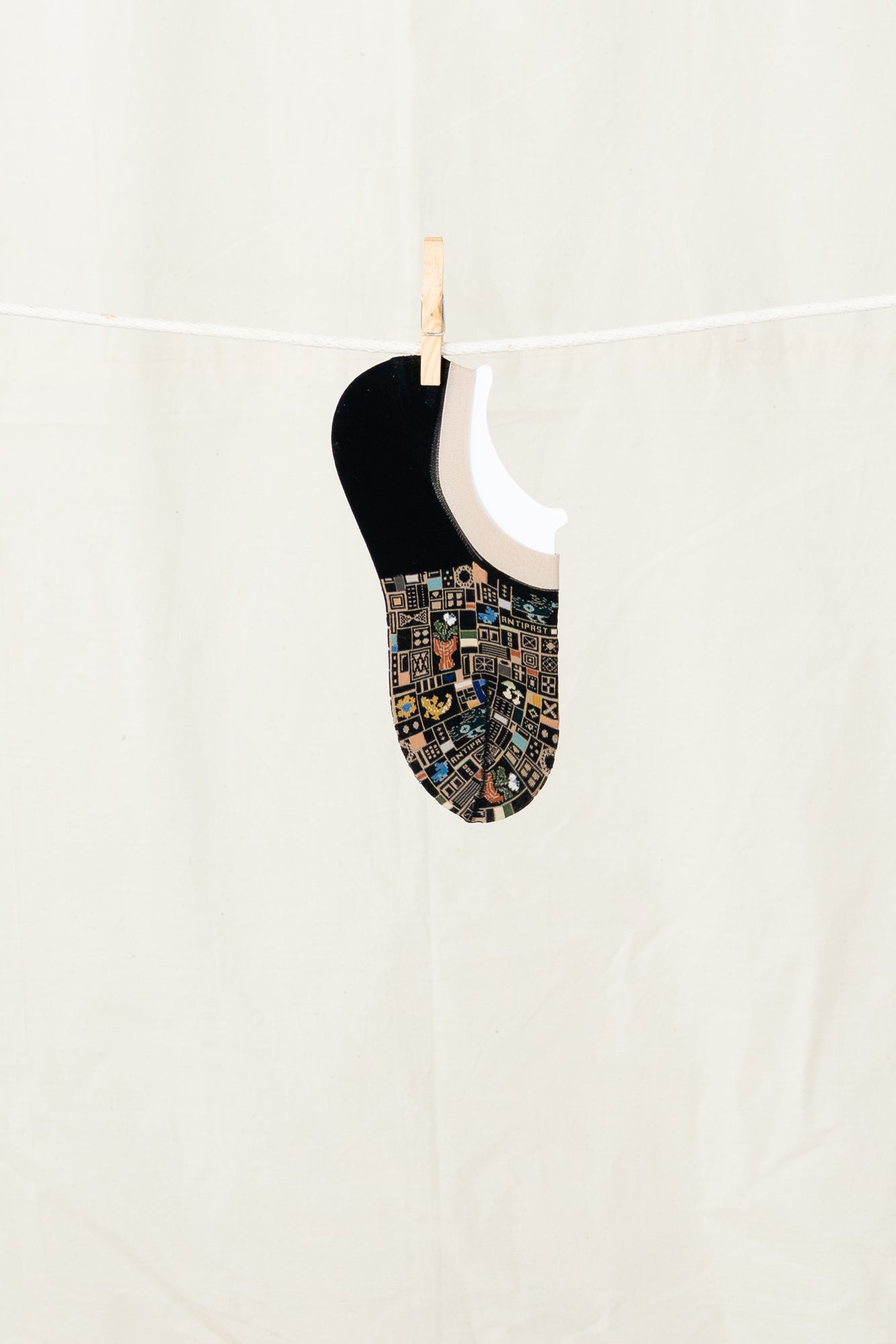 Antipast Women's Mosaic Tile Cover Sock