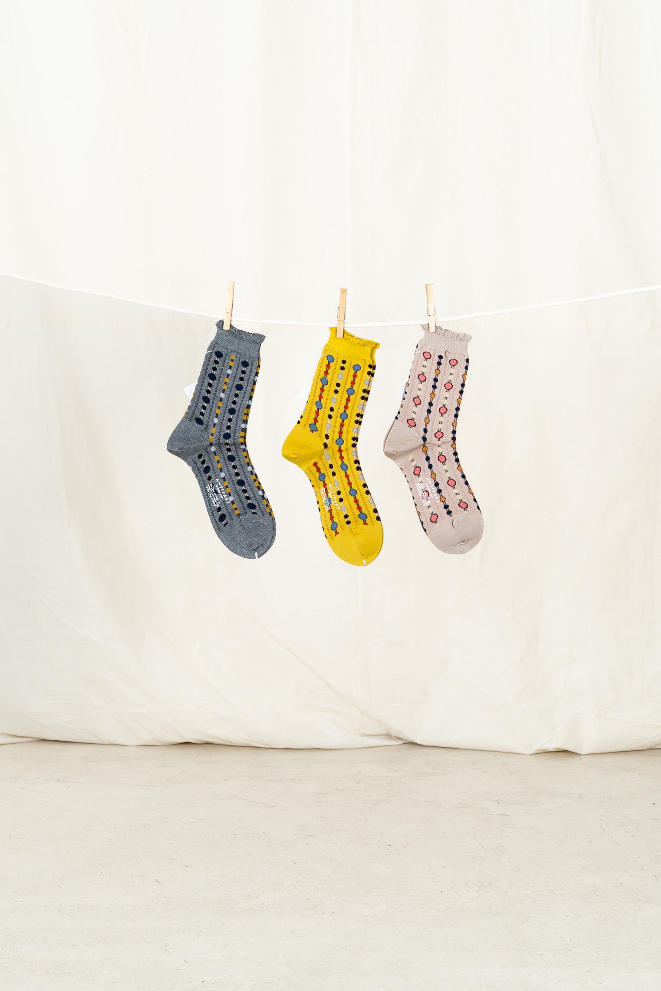 Antipast Women's Dot Marking Socks