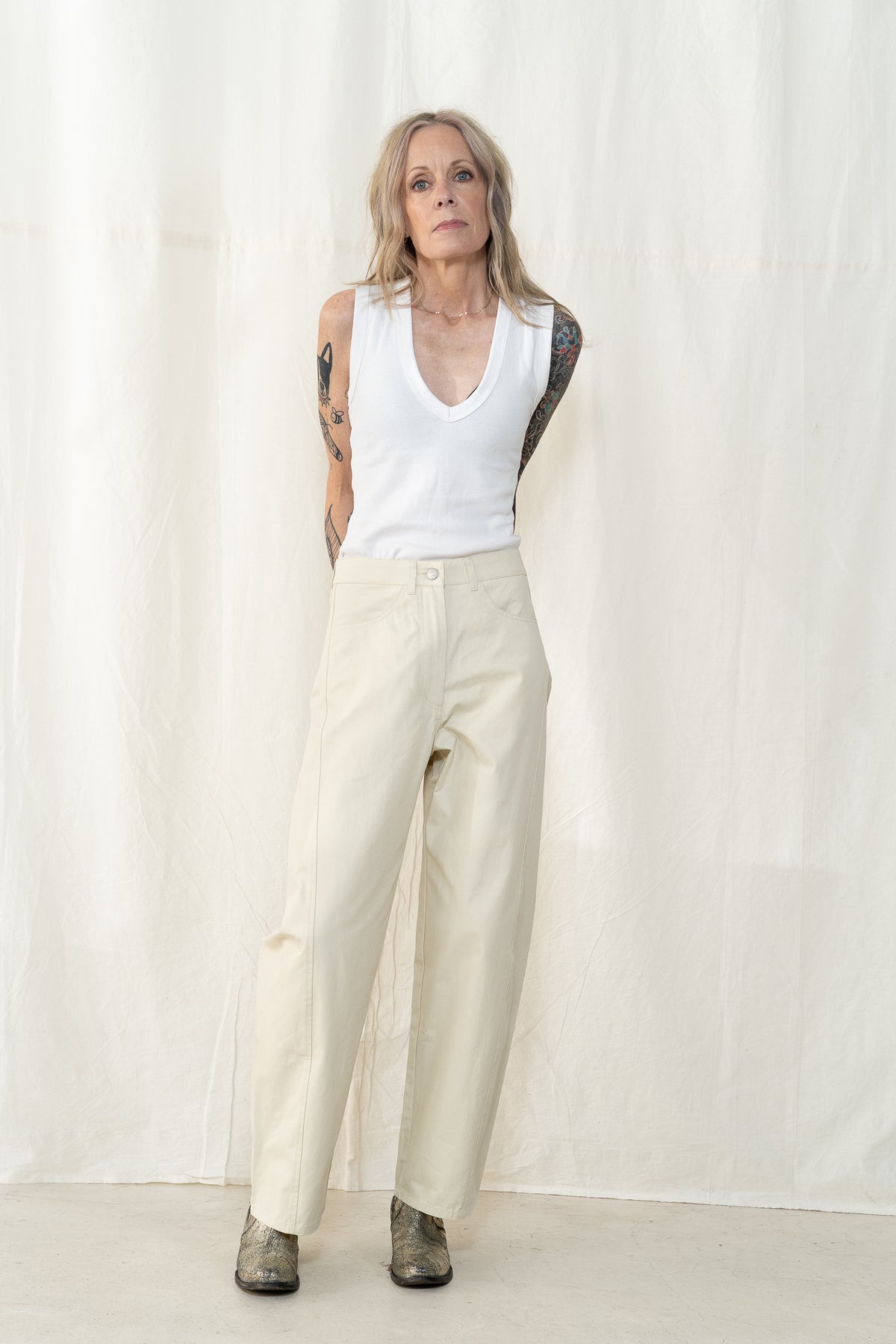 KLOKE Nacre Pant in Stone