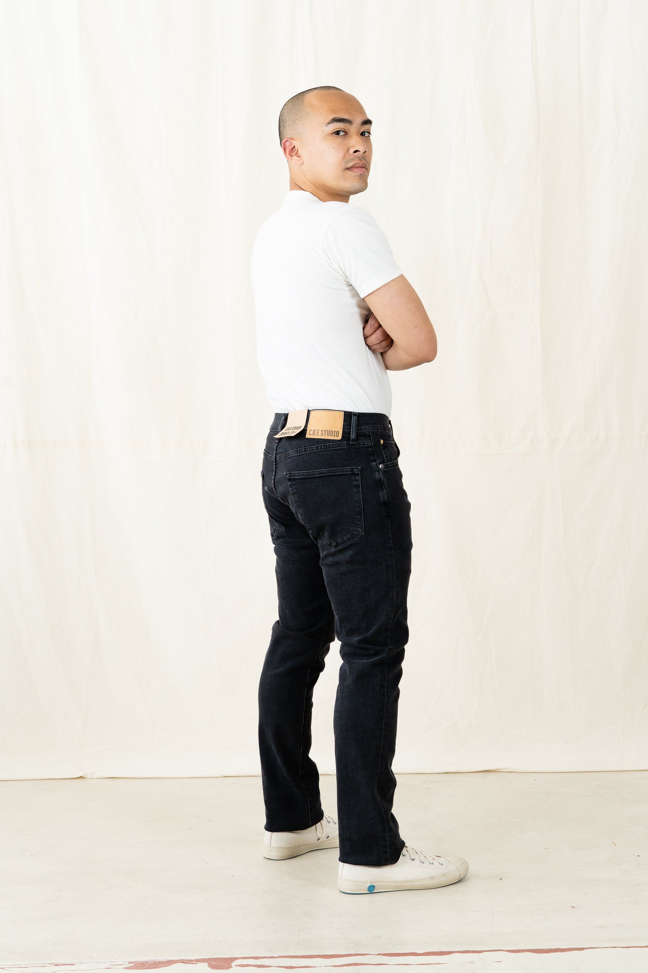 C.O.F. M8 Straight Comfort Used Black Jean