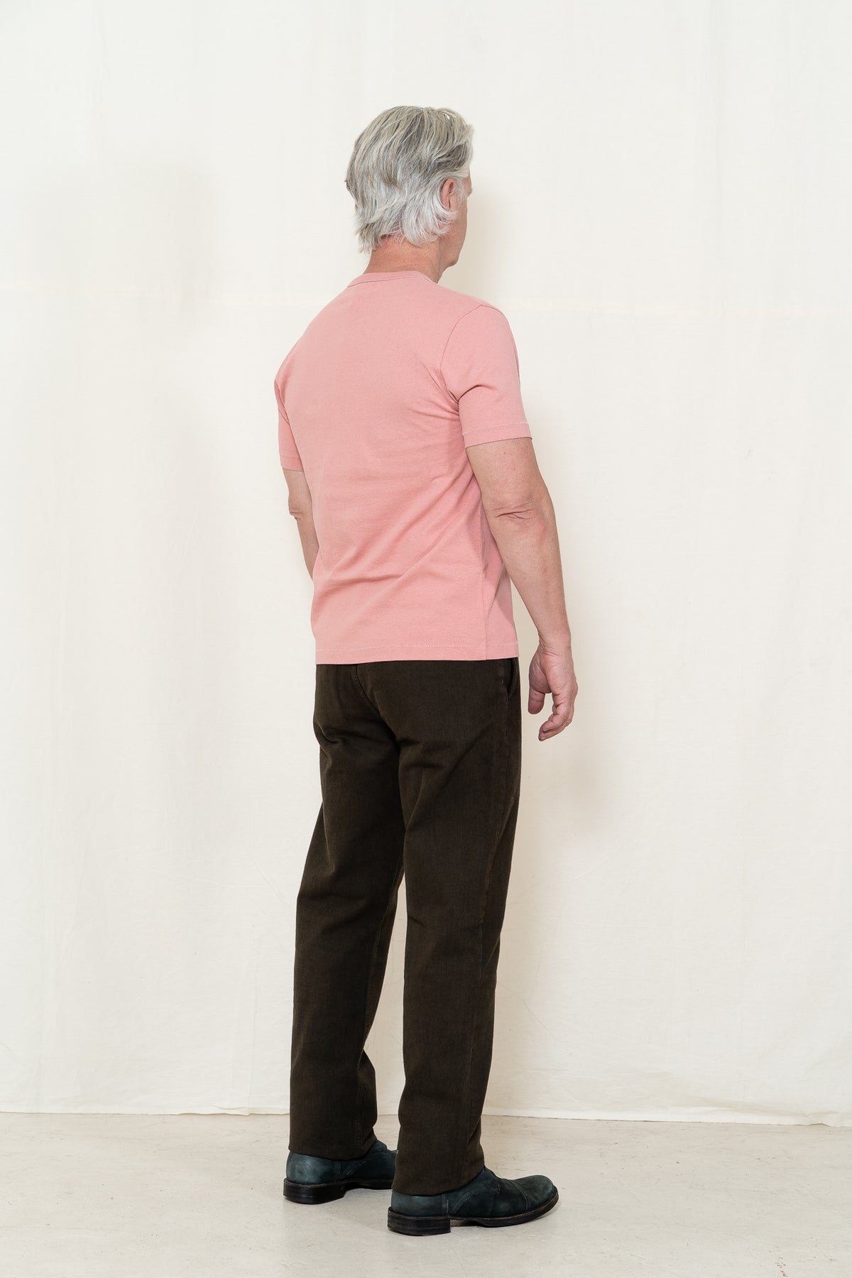Merz b. Schwanen Classic 02 T-Shirt in Rosewood