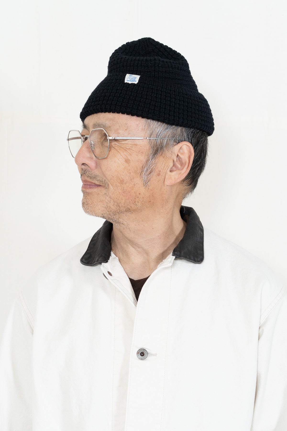 Merz b. Schwanen Waffle Knit Beanie in Black