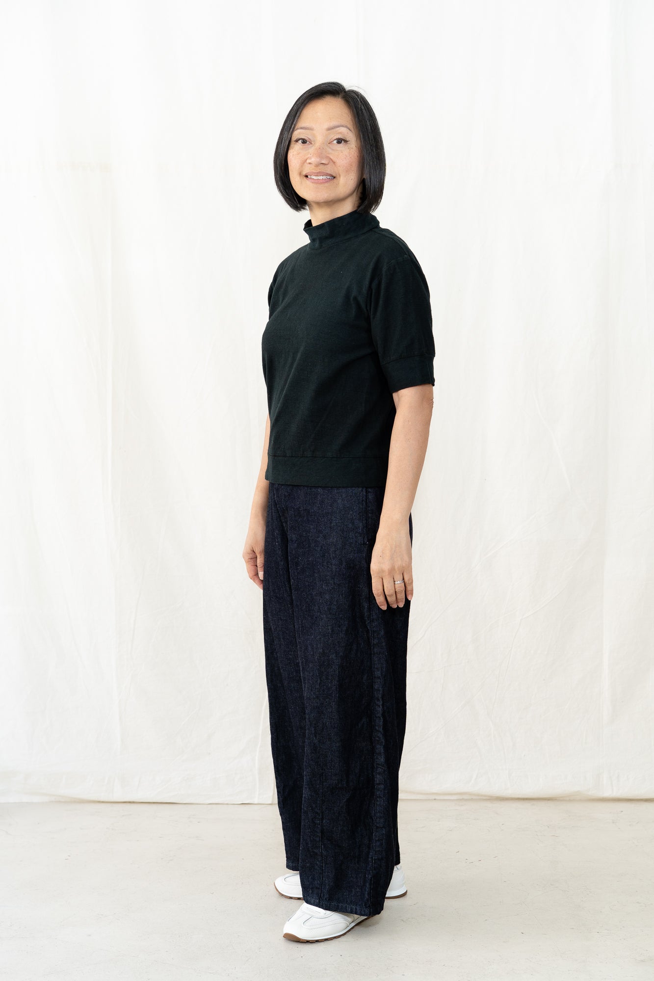 TEZOMEYA Hi-Neck T-Shirt