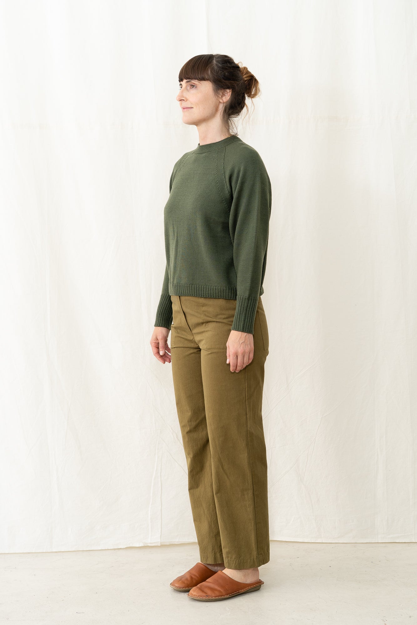 SARAHWEAR Merino Crewneck Sweater in Khaki